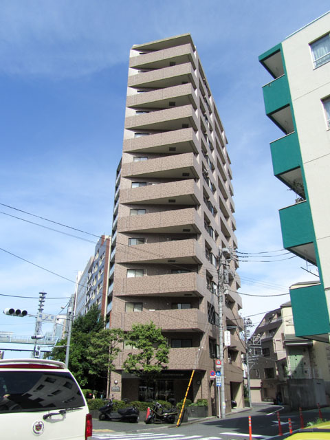 日神パレステージ市谷富久町